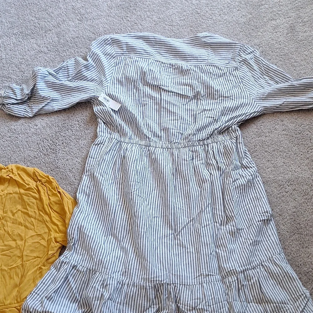 Old Navy Striped and Mustard Dresses - Picture 7 of 7